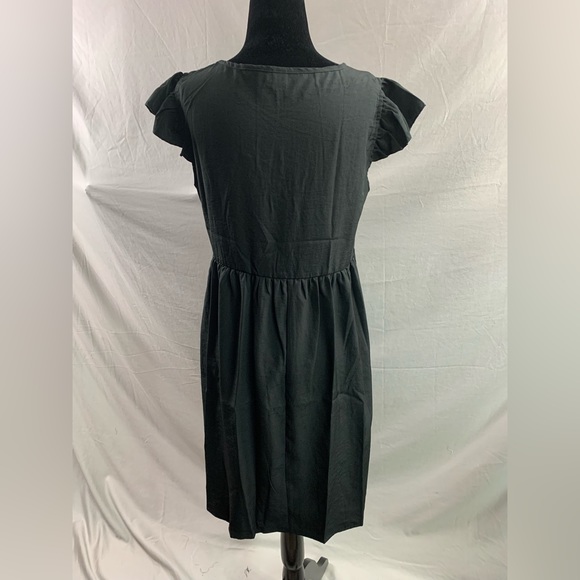 Black Floral Embroidery Butterfly Sleeve Smock Dress - Picture 9 of 9